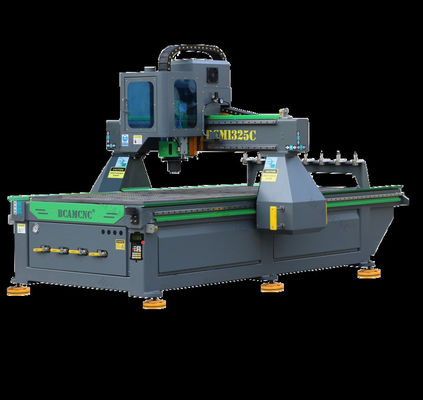 ποιότητας  Wooden CNC Router 1325 Hotels CNC Router Machine 3D CNC Router Working Size εργοστάσιο